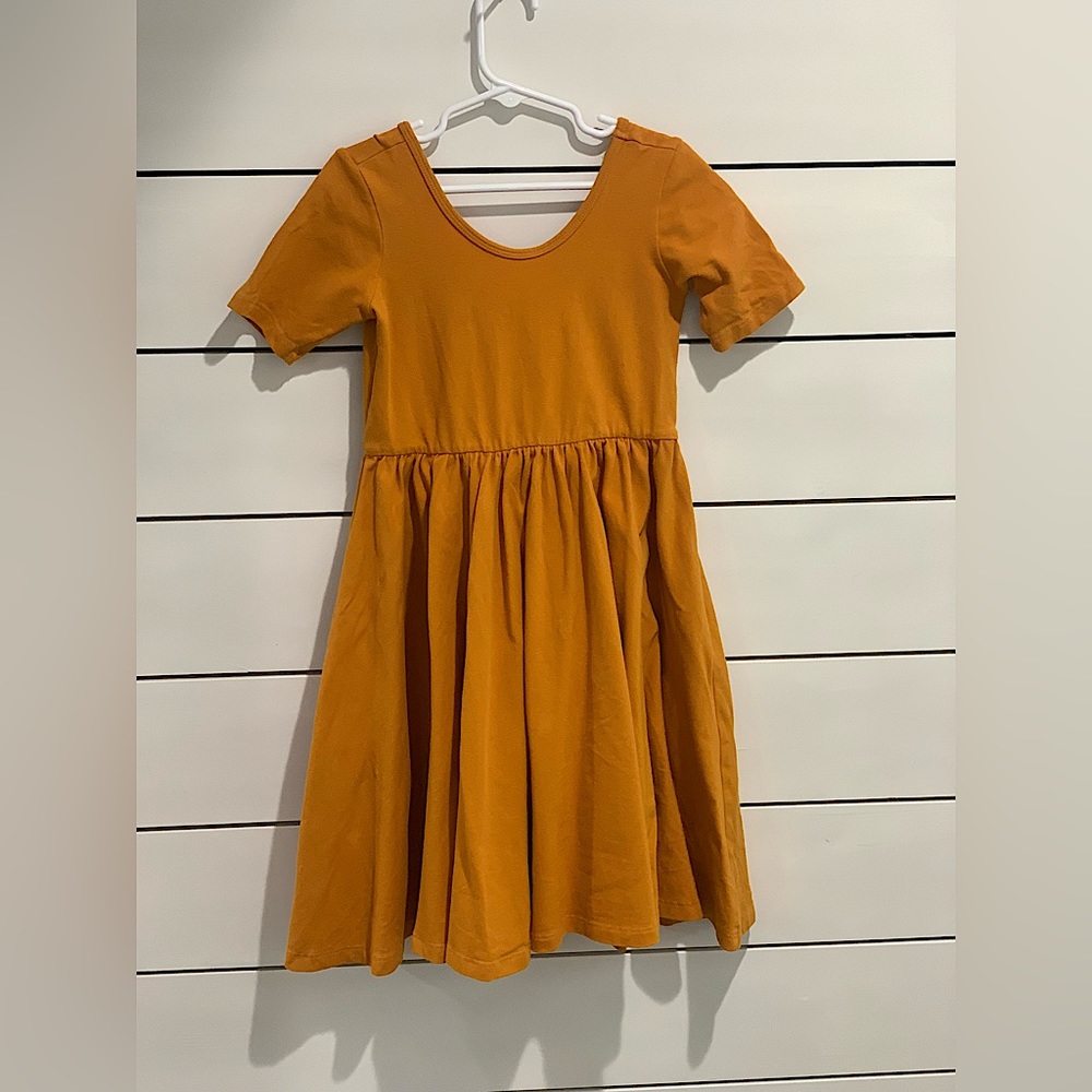 Alice & Ames short sleeve ballet dress in Golden Oak size 7